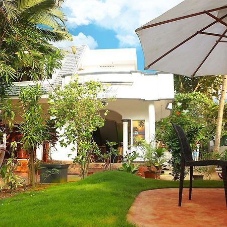 Dolphin Bay Hotel Varkala Exterior foto